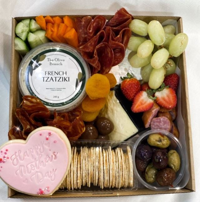 Picture of GRAZING BOX SMALL MOTHERS DAY